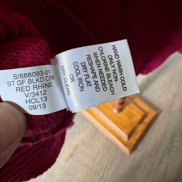 Marino Wool Maroon Grey Sweater Men Large Banana Republic​ GORPCORE - Picture 10 of 11